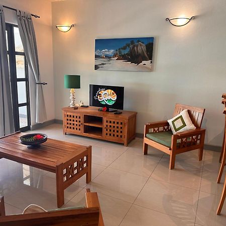 Cabanes Des Anges La Digue Eksteriør bilde